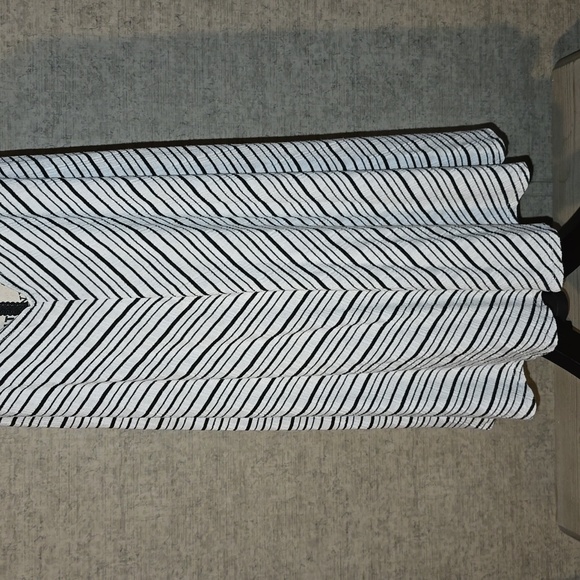 EUC Women's cover up/dress - Picture 7 of 13